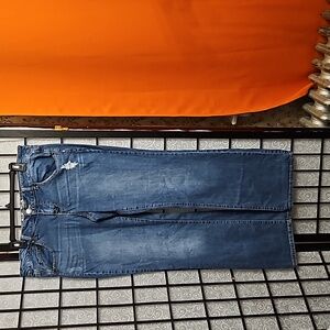 SO Distressed Jeans